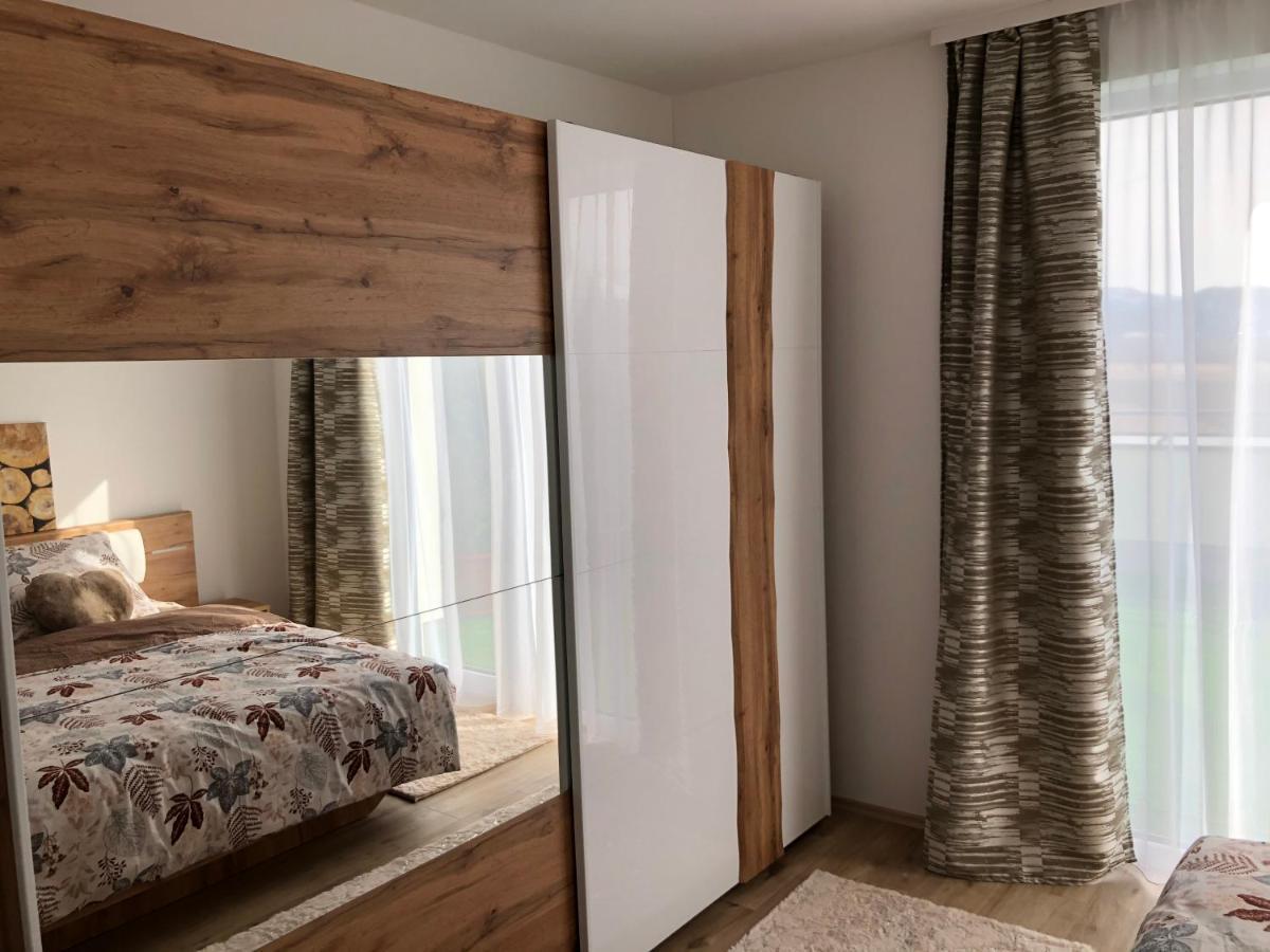 Tatra Billetee Apartman S Luxusnym Vyhladom Na Vysoketatry A Sukromnym Wellness Попрад Екстер'єр фото